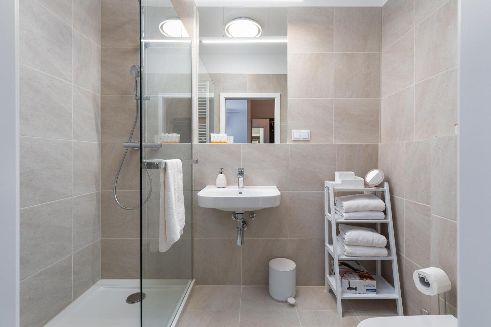 Stela Water Side Apartment - Swimming Pool & Sauna By Renters Prestige Dziwnów Exterior foto