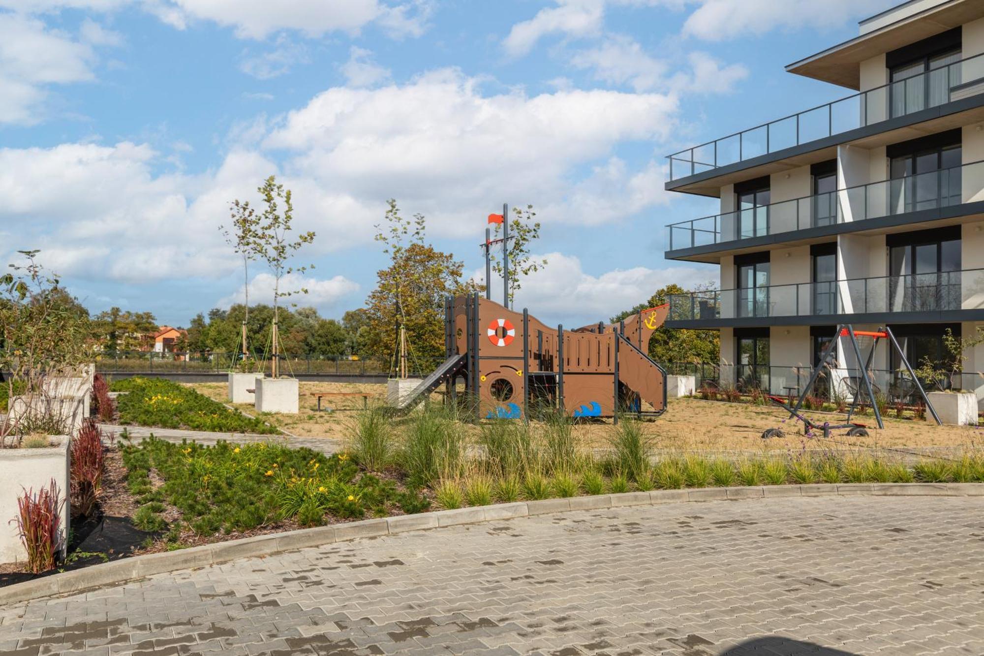 Stela Water Side Apartment - Swimming Pool & Sauna By Renters Prestige Dziwnów Exterior foto